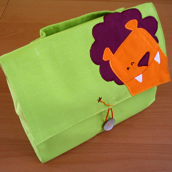 trousse de toilette lion